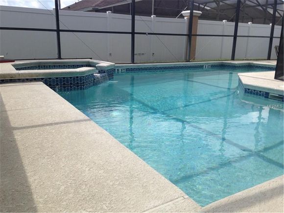 5 Bedroom Luxury Pool Home in Champions Gat - Davenport $275,000