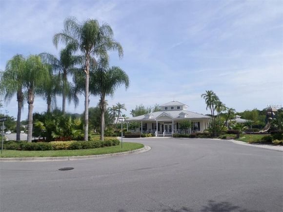 House in a gated community in Windermere - Orlando near Disney Resorts  $ 229,000